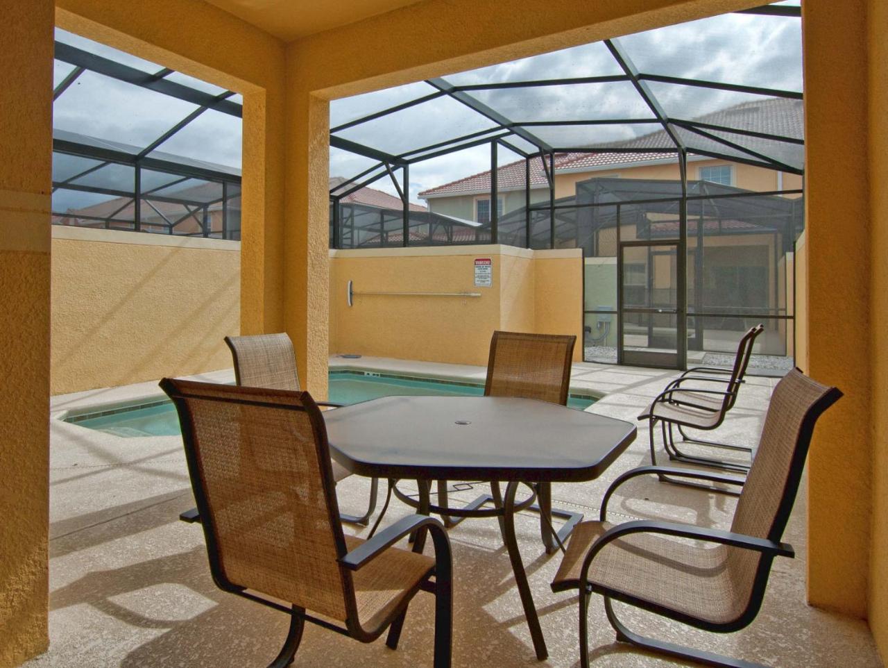 Dog Friendly Townhome W- Splashpool-3202pp Holiday home *